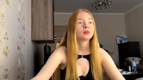 Amelia online show from October 26, 2025, 9:04 am