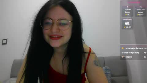Eva online show from January 23, 2025, 5:42 pm