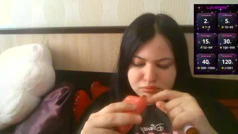 Snapshot of german_eva chatting on October 31, 2025, 11:44 am Eva online show from October 31, 2025, 11:44 am