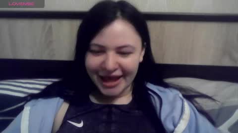 Eva online show from May 4, 2026, 3:41 pm