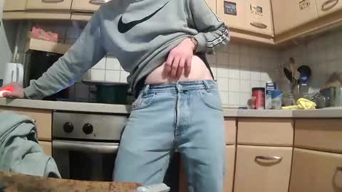 germanbigbln online show from January 14, 2026, 4:01 pm