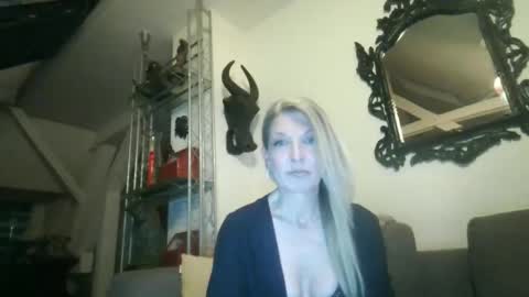 Snapshot of germansweety1 chatting on November 8, 2025, 4:29 pm germansweety online show from November 8, 2025, 4:29 pm