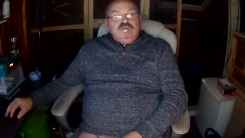 germany_50 online show from October 10, 2025, 5:34 pm