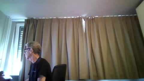 gertjan03 online show from July 10, 2026, 10:51 am