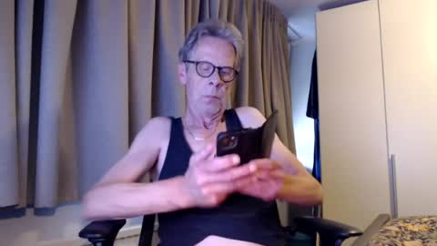 gertjan03 online show from August 7, 2026, 11:12 am