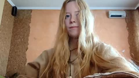 Kate online show from April 23, 2026, 3:08 am