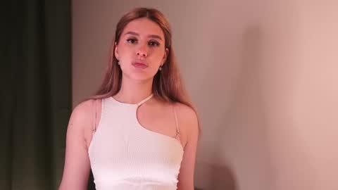 Bonnie online show from February 5, 2026, 6:56 pm