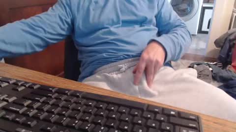 gethoggy online show from October 28, 2025, 7:16 pm