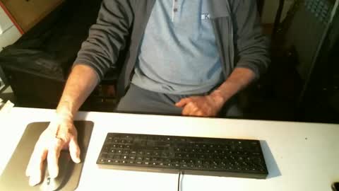 Snapshot of getz62 chatting on January 25, 2025, 9:36 am getz62 online show from January 25, 2025, 9:36 am