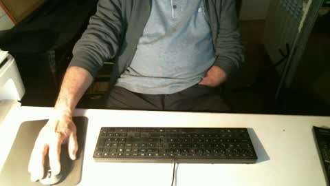 Snapshot of getz62 chatting on February 19, 2025, 8:22 am getz62 online show from February 19, 2025, 8:22 am
