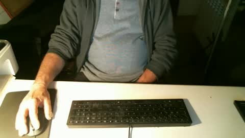 Snapshot of getz62 chatting on February 21, 2025, 9:02 am getz62 online show from February 21, 2025, 9:02 am