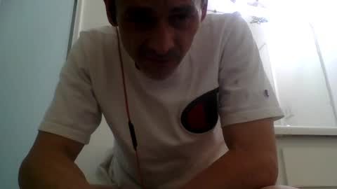 Snapshot of gezuz42069 chatting on January 29, 2025, 9:12 am gezuz42069 online show from January 29, 2025, 9:12 am