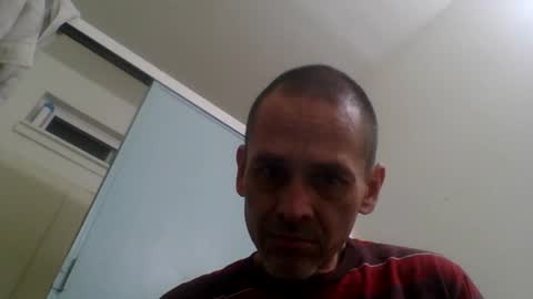 Snapshot of gezuz42069 chatting on February 17, 2025, 10:51 am gezuz42069 online show from February 17, 2025, 10:51 am