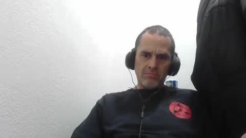 Snapshot of gezuz42069 chatting on February 1, 2026, 11:42 am gezuz42069 online show from February 1, 2026, 11:42 am