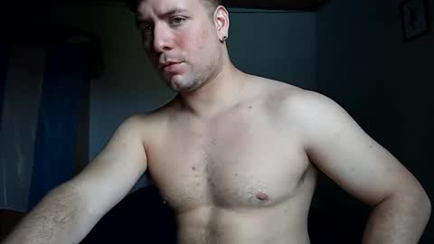 gferrari1996 online show from September 17, 2025, 7:04 pm