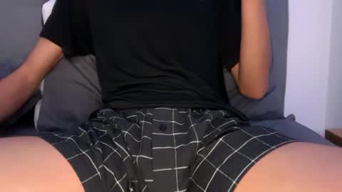 gh0st_boy_ online show from October 2, 2025, 1:23 am