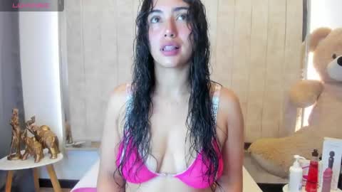 Danna Astrom online show from April 20, 2026, 6:53 pm