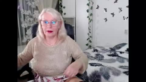 Snapshot of ghertrudequeen chatting on March 16, 2026, 4:40 am Ghertrudequeen online show from March 16, 2026, 4:40 am