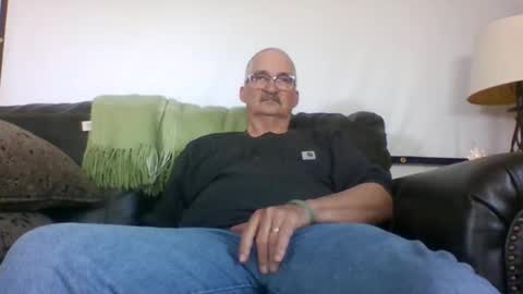 ghost2534 online show from April 27, 2026, 7:34 pm