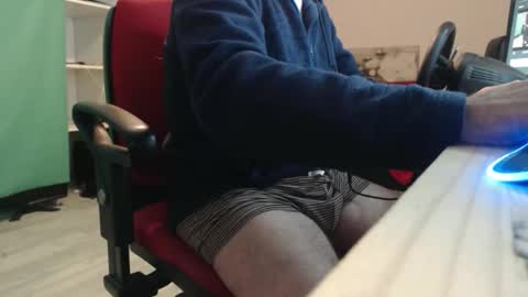 Snapshot of ghostatitude chatting on January 14, 2026, 8:25 pm ghostatitude online show from January 14, 2026, 8:25 pm