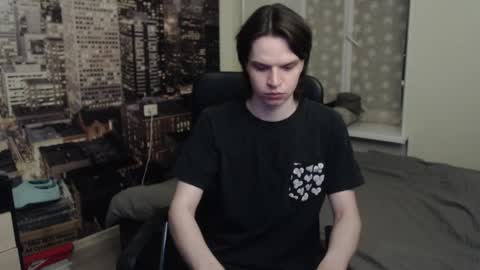 Snapshot of ghostfacefriends chatting on November 25, 2025, 7:36 pm Fedya online show from November 25, 2025, 7:36 pm