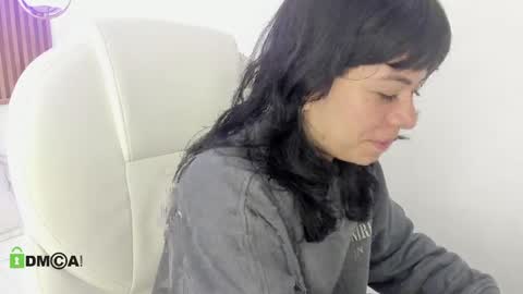 Milaa online show from May 11, 2026, 4:04 pm