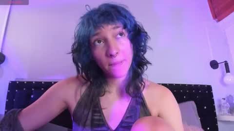 Snapshot of ghosty_doll chatting on September 20, 2025, 6:31 pm Allison  online show from September 20, 2025, 6:31 pm