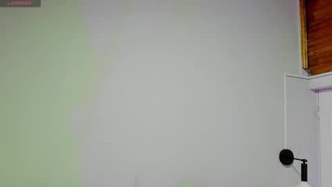 Snapshot of ghosty_doll chatting on October 17, 2025, 8:33 pm Allison  online show from October 17, 2025, 8:33 pm