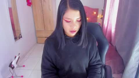 Snapshot of gia_contii chatting on December 30, 2024, 2:30 pm giaaaa online show from December 30, 2024, 2:30 pm
