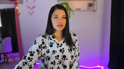 Snapshot of gia_contii chatting on January 31, 2025, 3:09 am giaaaa online show from January 31, 2025, 3:09 am