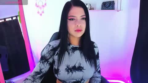 Snapshot of gia_contii chatting on September 18, 2025, 10:23 pm giaaaa   online show from September 18, 2025, 10:23 pm