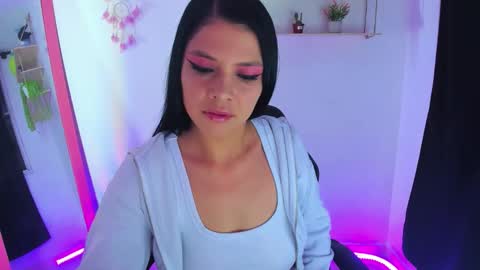 giaaaa   online show from February 24, 2026, 11:36 pm