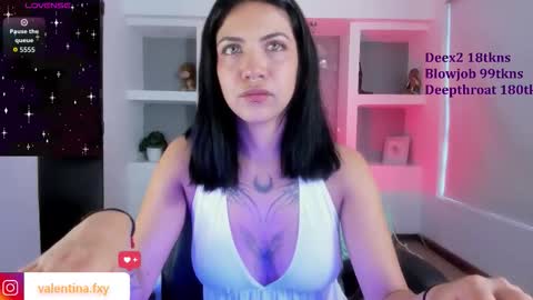 Gia online show from November 7, 2025, 7:47 pm