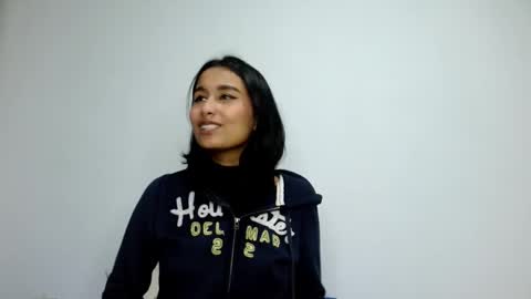 Snapshot of gia_lee10 chatting on October 2, 2025, 3:13 am Gia Lee online show from October 2, 2025, 3:13 am