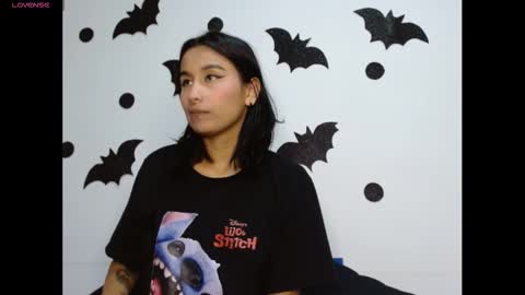 Snapshot of gia_lee10 chatting on October 25, 2025, 3:47 am Gia Lee online show from October 25, 2025, 3:47 am