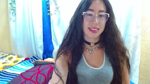 Gia  online show from December 20, 2025, 3:41 pm