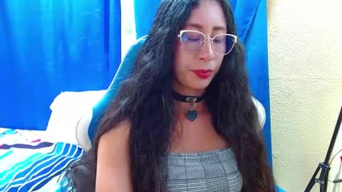 Gia  online show from June 1, 2026, 10:55 pm