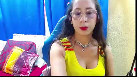 Gia  online show from July 7, 2026, 6:34 pm