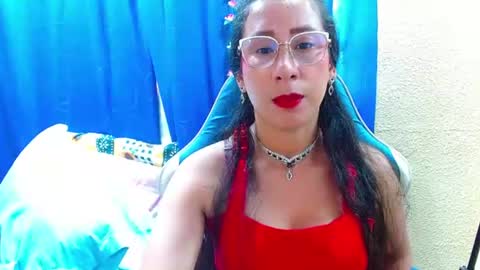 Gia  online show from August 3, 2026, 3:16 pm