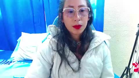 Gia  online show from August 5, 2026, 6:55 pm