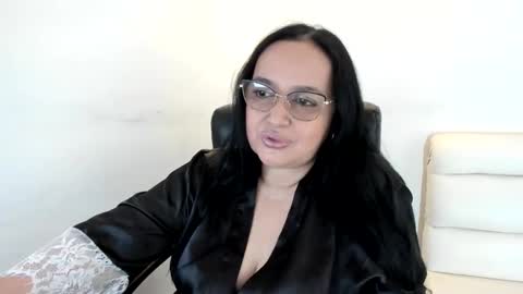 nahomi online show from January 13, 2025, 3:34 am