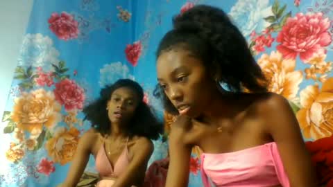 Snapshot of gialbloody chatting on June 15, 2026, 4:53 pm gialbloody online show from June 15, 2026, 4:53 pm