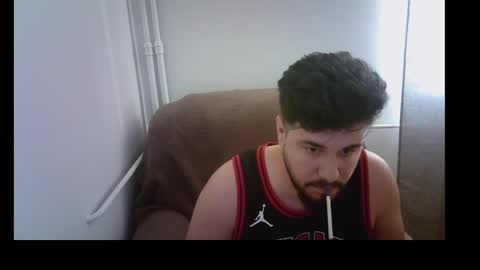 Snapshot of gianiboy99 chatting on June 4, 2026, 4:35 pm Giani online show from June 4, 2026, 4:35 pm