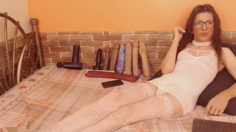 Gianina online show from January 18, 2025, 11:33 pm