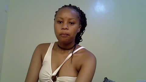 Snapshot of gianna_012 chatting on September 20, 2025, 4:02 am ENNY online show from September 20, 2025, 4:02 am