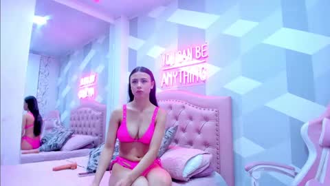gianna_watson online show from March 1, 2025, 1:29 pm