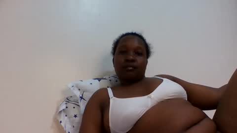 Giannah online show from December 7, 2024, 6:37 pm