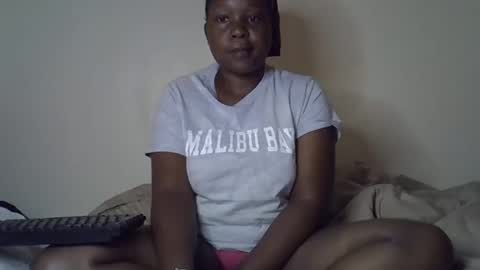 Giannah online show from November 9, 2025, 5:28 am