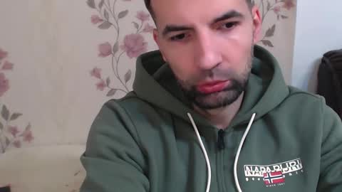 Gianni online show from March 1, 2026, 1:24 pm