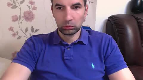 Gianni online show from April 30, 2026, 10:43 am